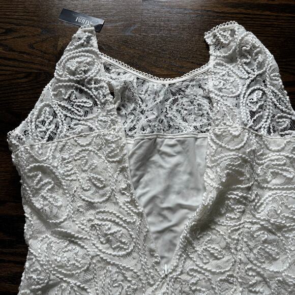 WHBM Sleeveless Blouse Lace Shell Embroidered Ecru Size 14 NEW - Picture 6 of 14